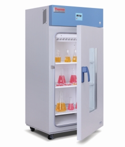 Search Refrigerated incubator RI-150 / RI-250 Thermo Elect.LED GmbH (Kendro) (10363) 