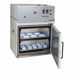 Search Refrigerated Incubator, Stainless steel, with light and humidity control Thermo Elect.LED GmbH (Kendro) (11002) 