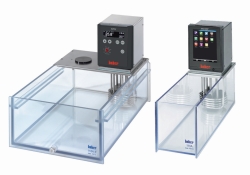 Search Thermostatic baths with polycarbonate tanks Peter Huber Kältemaschinenbau (4676) 